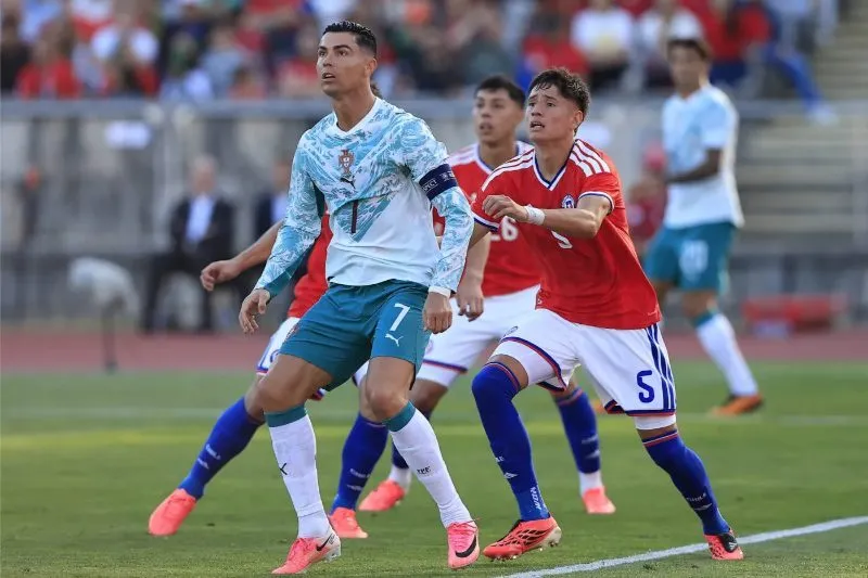Cristiano Ronaldo dẫn dắt hàng công ĐT Bồ Đào Nha