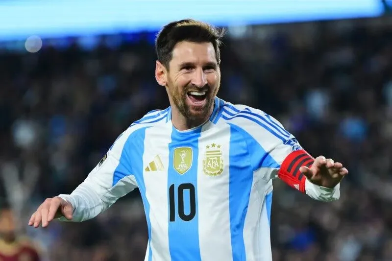 HLV ĐT Jordan e ngại Lionel Messi